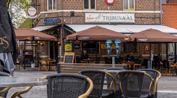Café Tribunaal terras